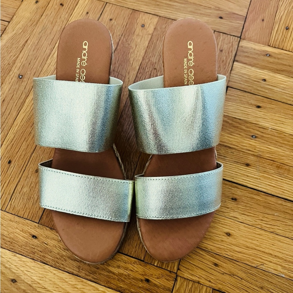 Andre Assous Gold Women's Wedge Sandals, size 37